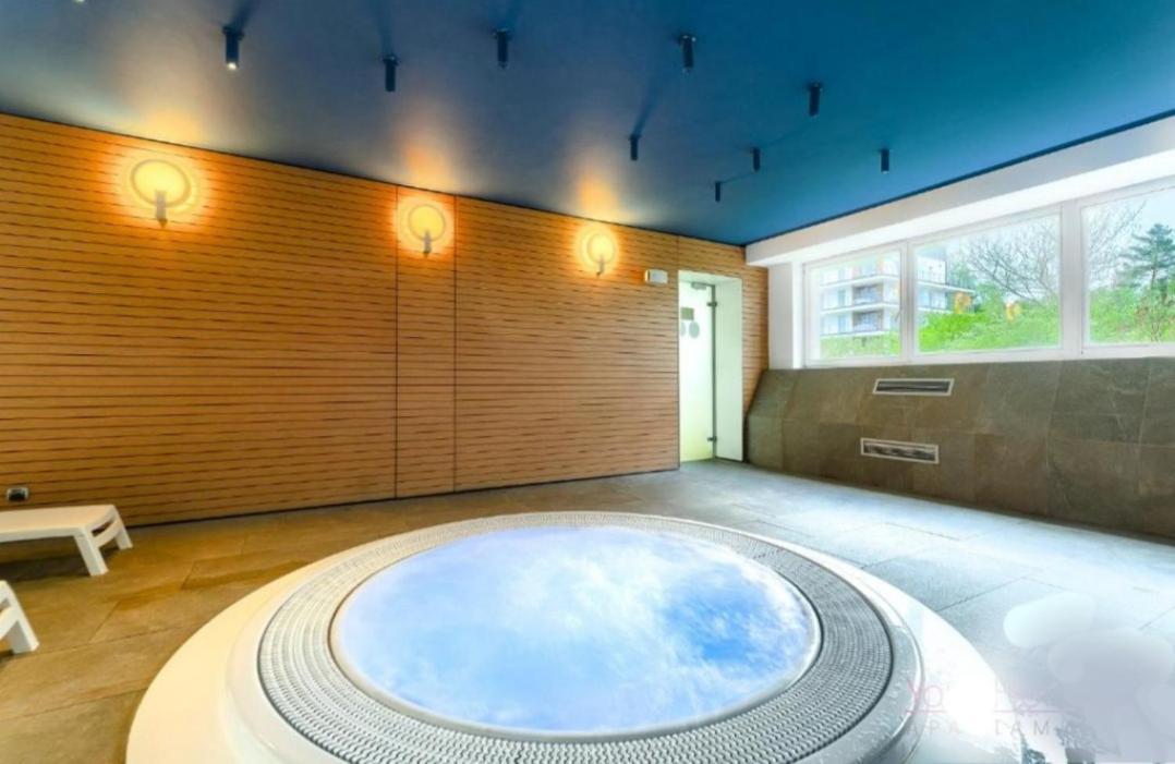 Premium Penthouse E51 3 Schlafzimmer 2 Baeder 103qm Parking Free *